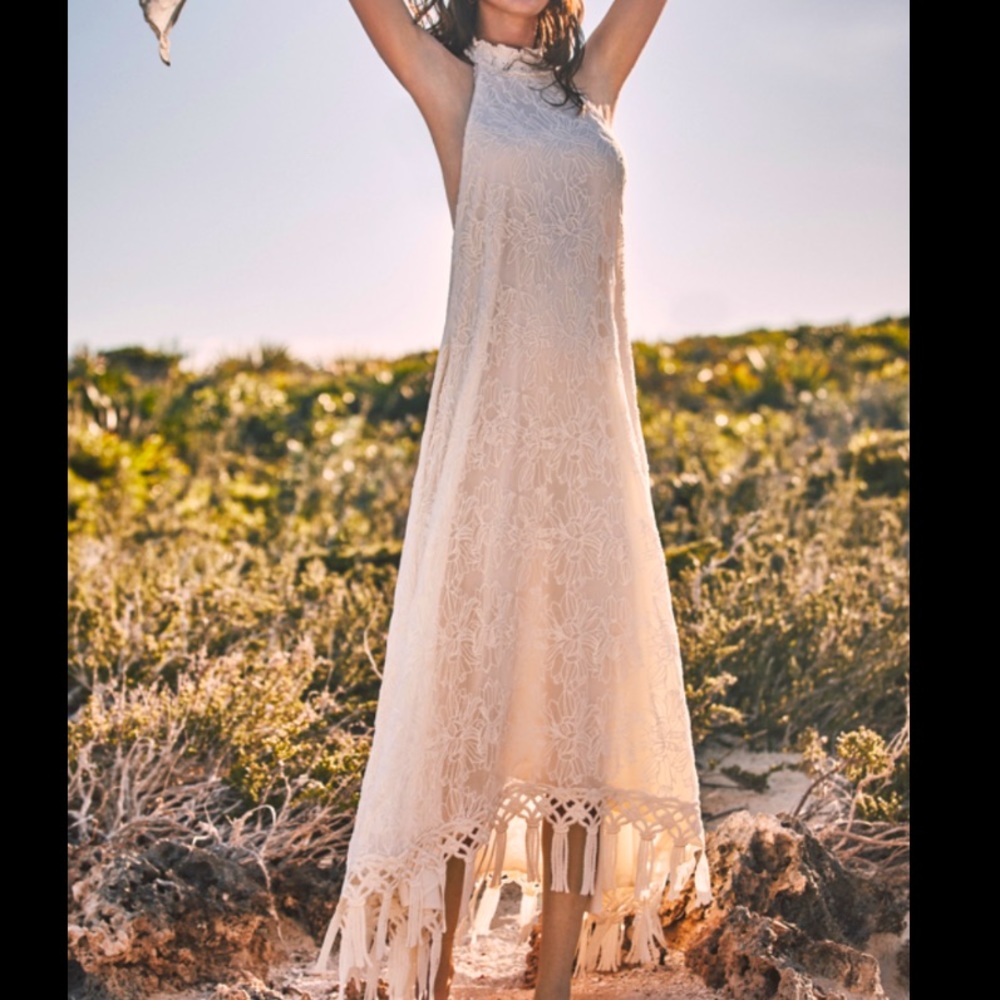 Alexis dress